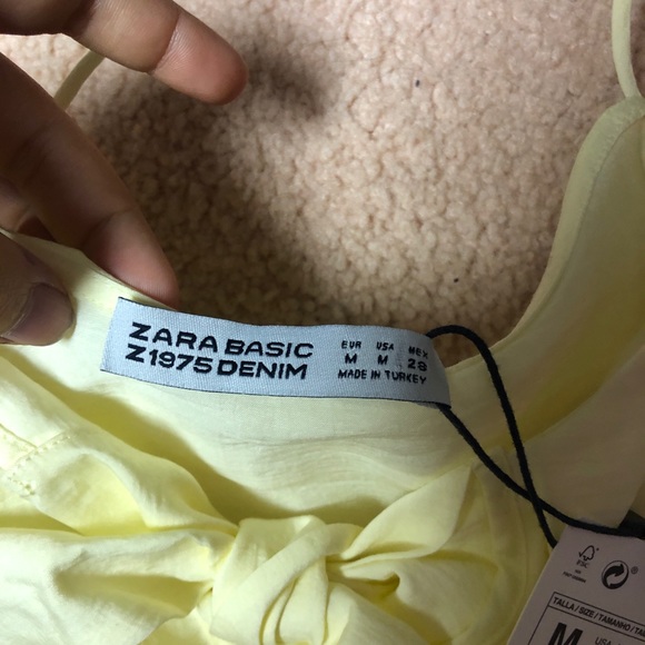 Off the shoulder crop top - Picture 4 of 5